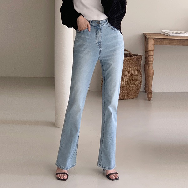 [1,OOO장돌파][S-L][마네킹핏♥][made] Premium Better Jeans (No.P029) 쥔장추천 비율핏 롱부츠컷 [2Types기본/롱(+5cm)] (클래식페일블루) (여름/데일리/데님/청바지/연청/워터밤/페스티벌/흠뻑쇼/싸이흠뻑쇼/파란색)